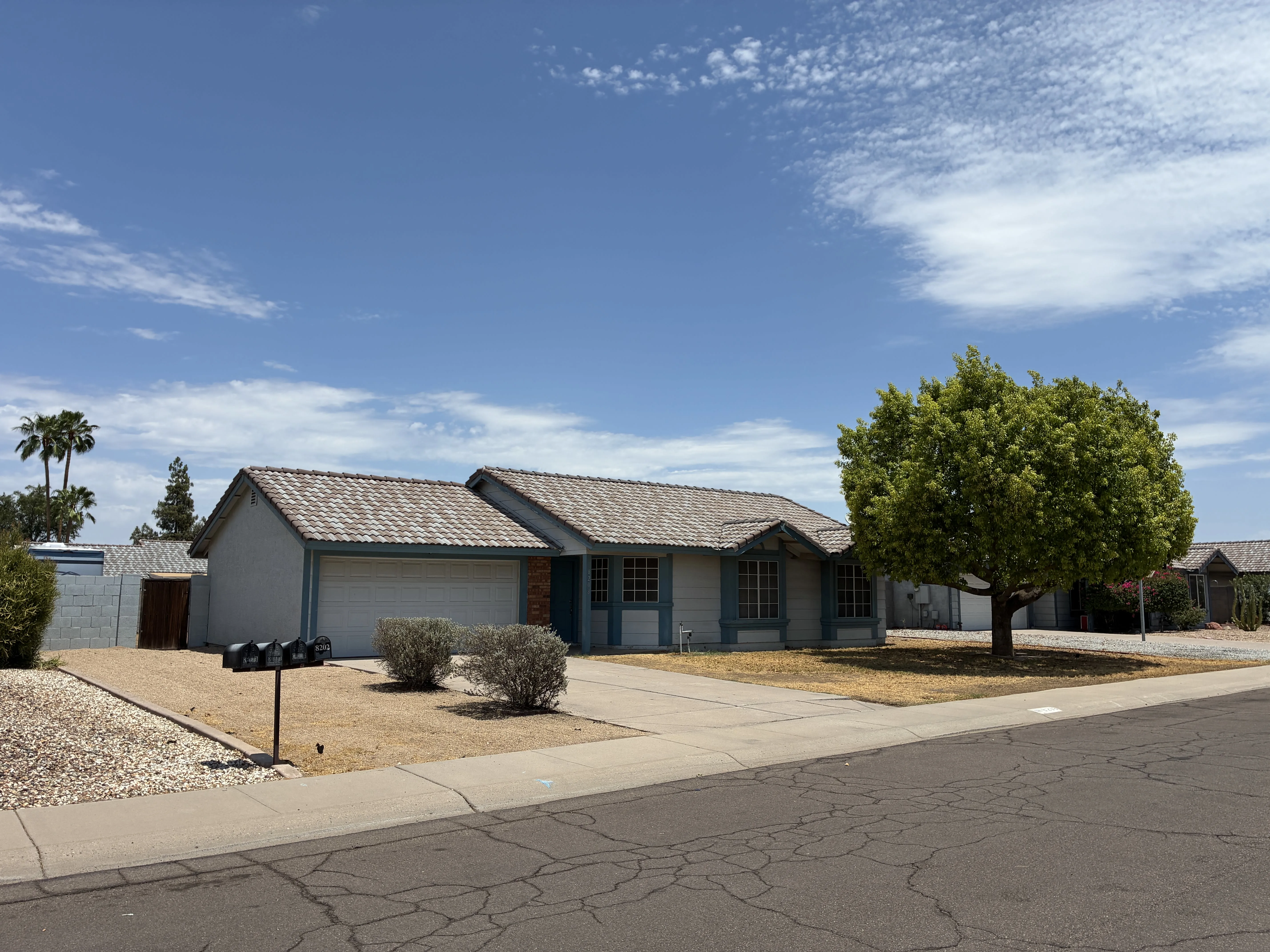 8208 W Columbine Dr photo 4