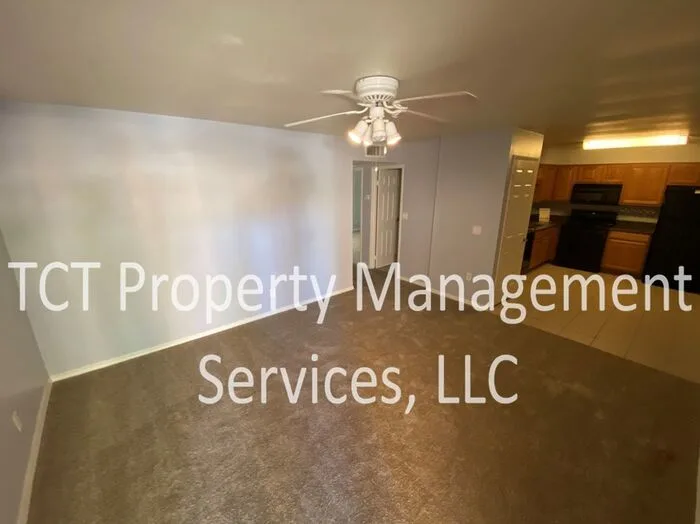330 S Beck Ave Tempe, AZ 85281 photo 5