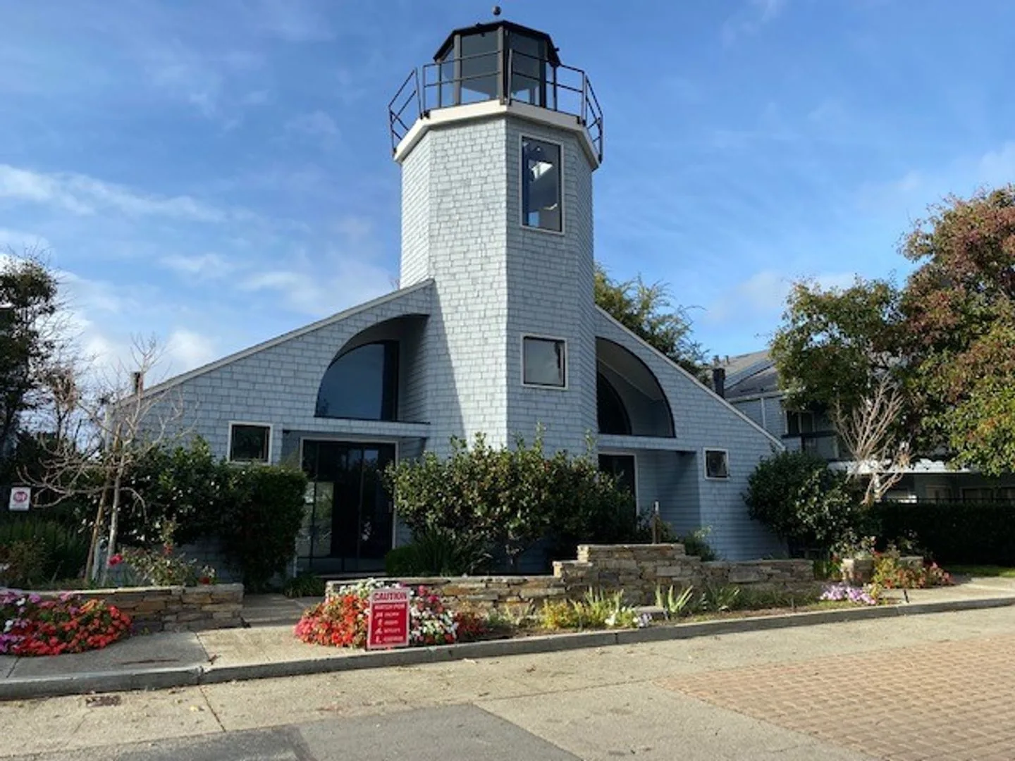 412 Barnegat Ln Redwood City, CA 94065 photo 2
