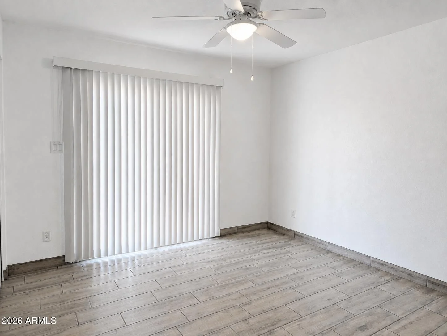 623 S Olive photo 4