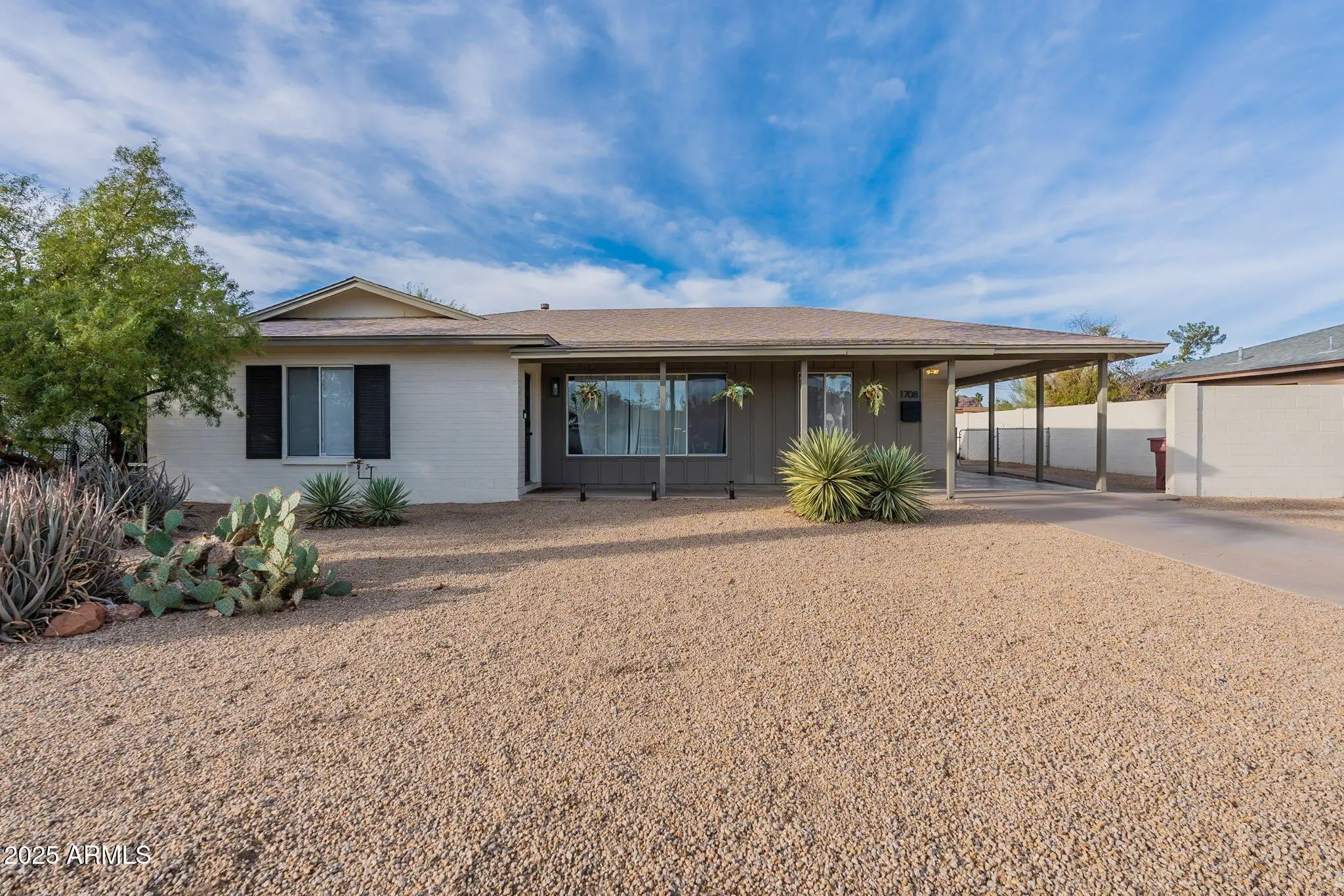 1708 N 69th St Scottsdale, AZ 85257