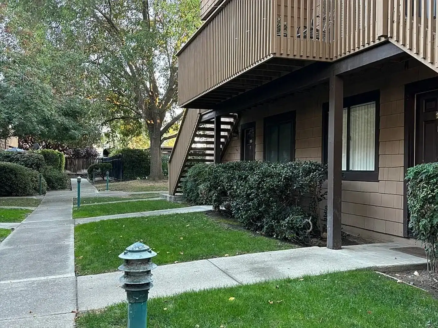 2398 Walters Way Concord, CA 94520 photo 4