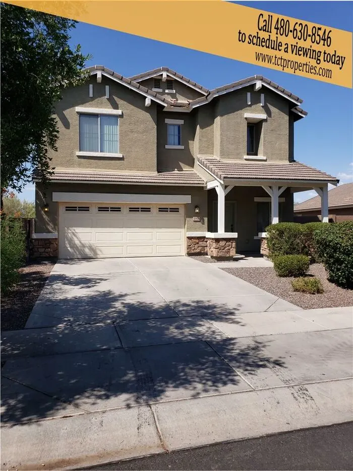 2924 East Crescent Way