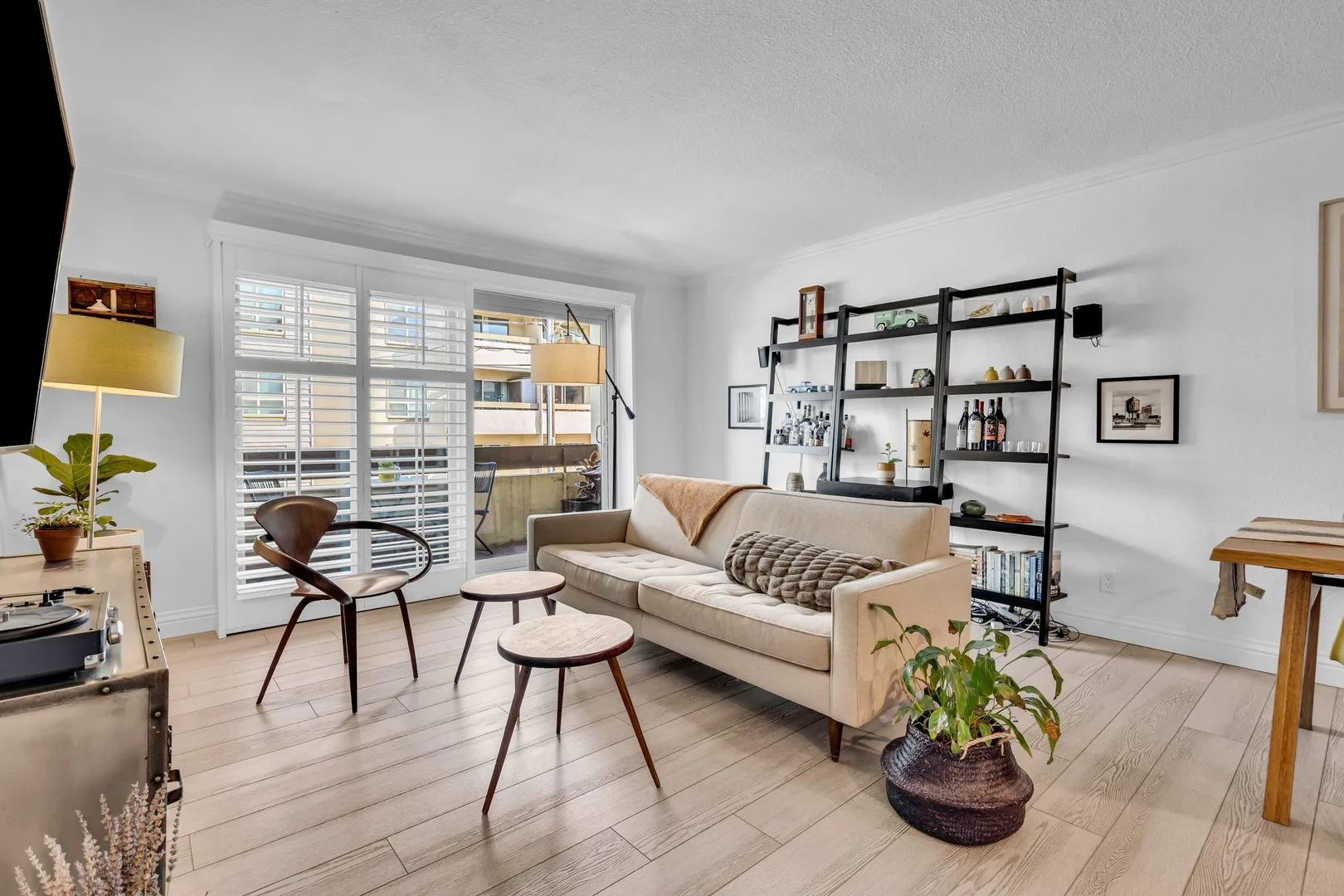 77 Fairmount Ave Oakland, CA 94611 photo 2