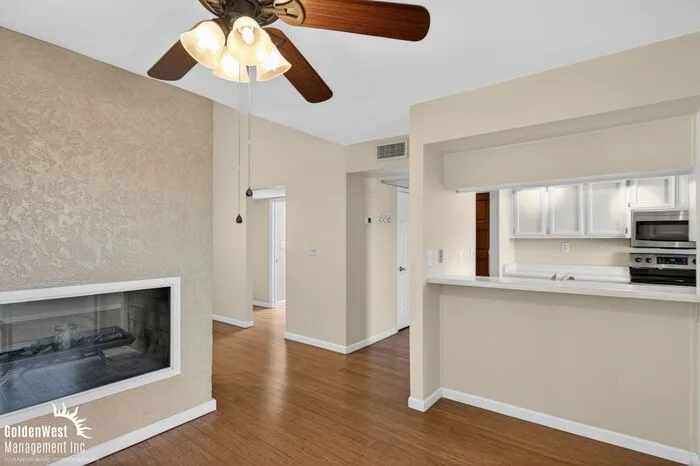 7502 E Thomas Rd Scottsdale, AZ 85251 photo 3