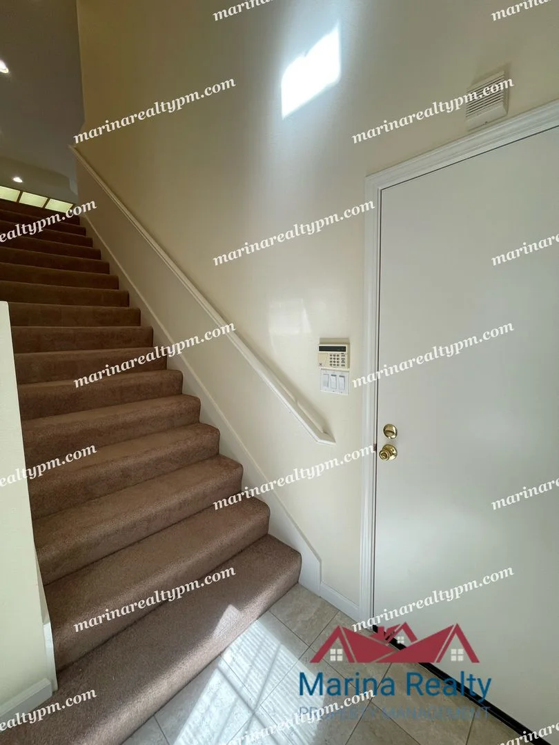 2611 Bayfront Ct photo 5