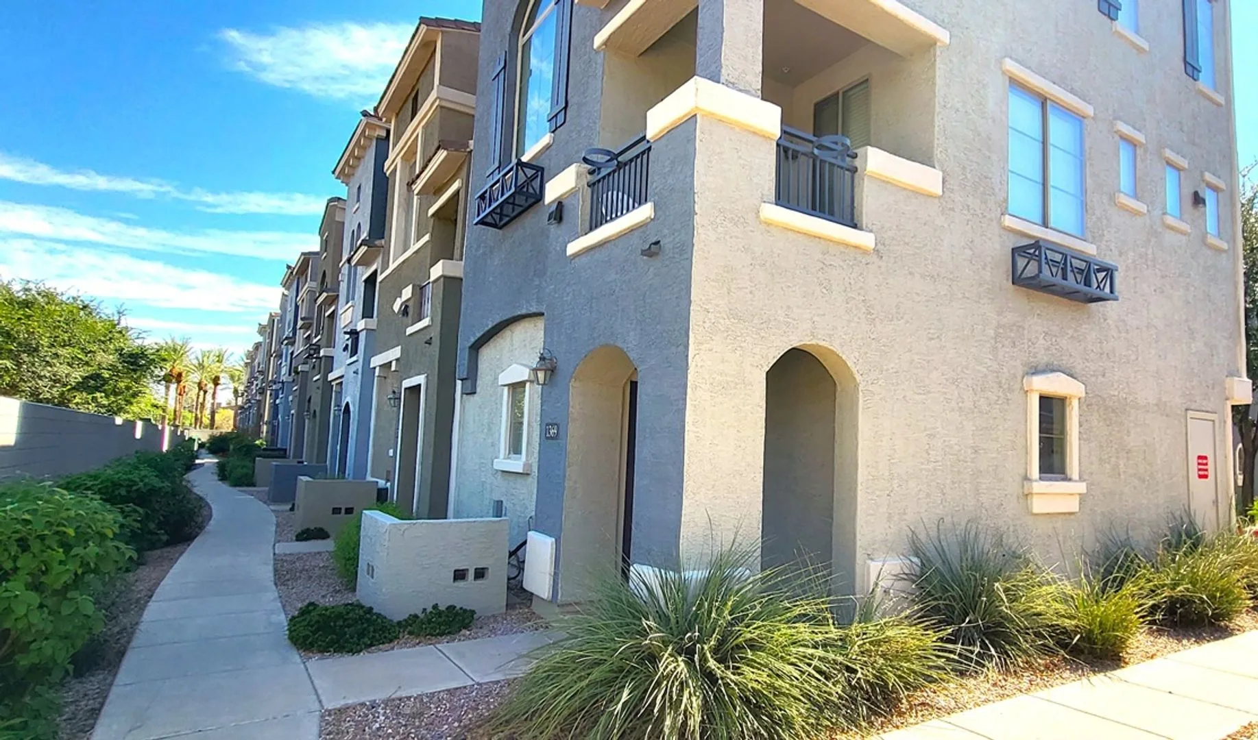 2 BD/2.5BA MESA TOWNHOME FOR RENT! photo 4