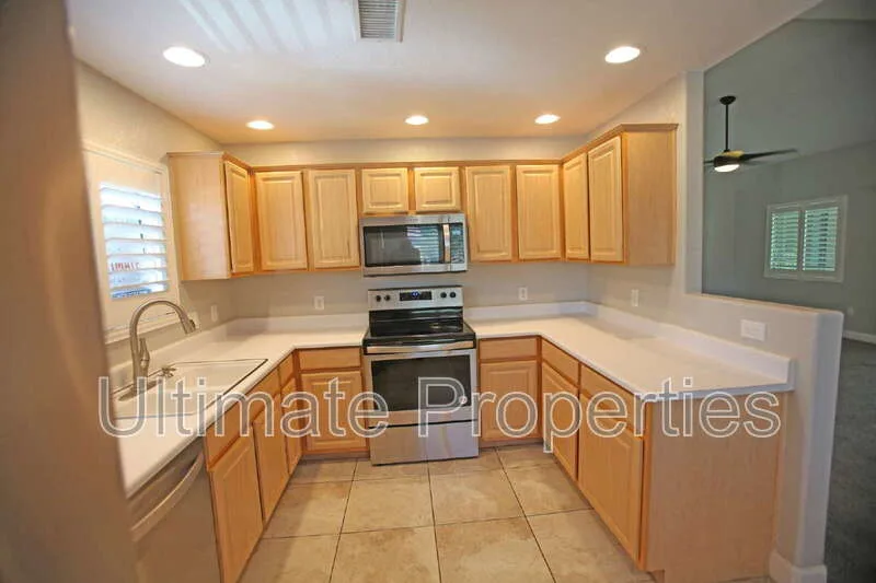15225 N 100th St Scottsdale, AZ 85260 photo 5