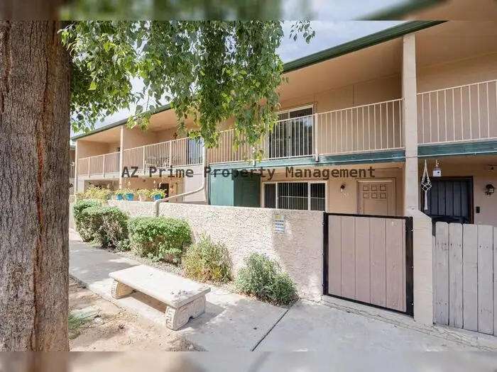 6565 N 19th Ave Phoenix, AZ 85015 photo 5
