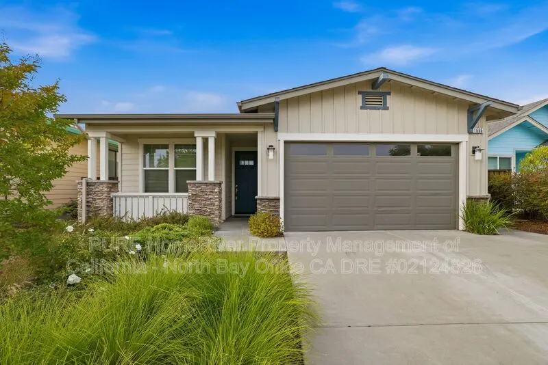 1665 Hopper Ave photo 3