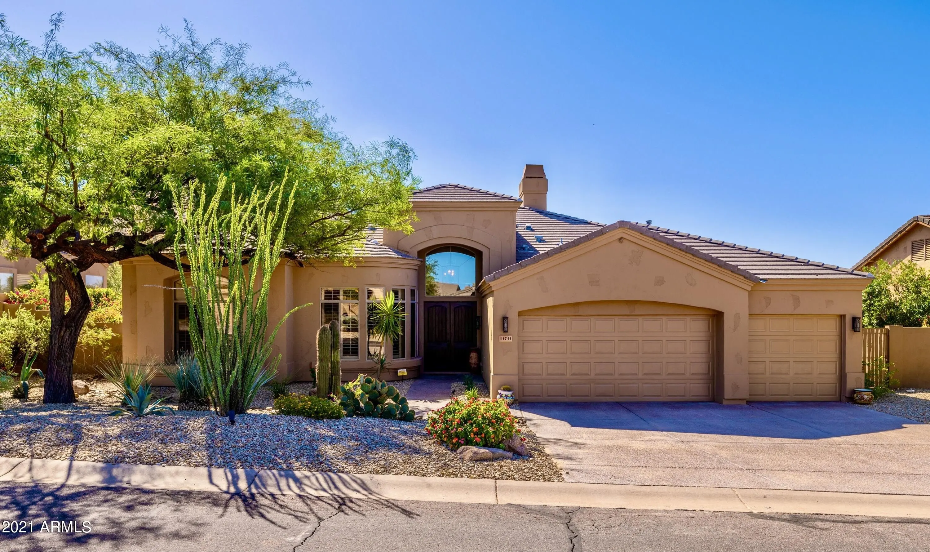 11741 E Parkview Ln Scottsdale, AZ 85255 photo 2