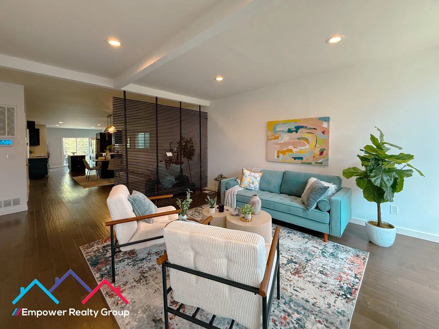 4 bed 3 bath Single-family Victorian Home in West Oakland photo 4