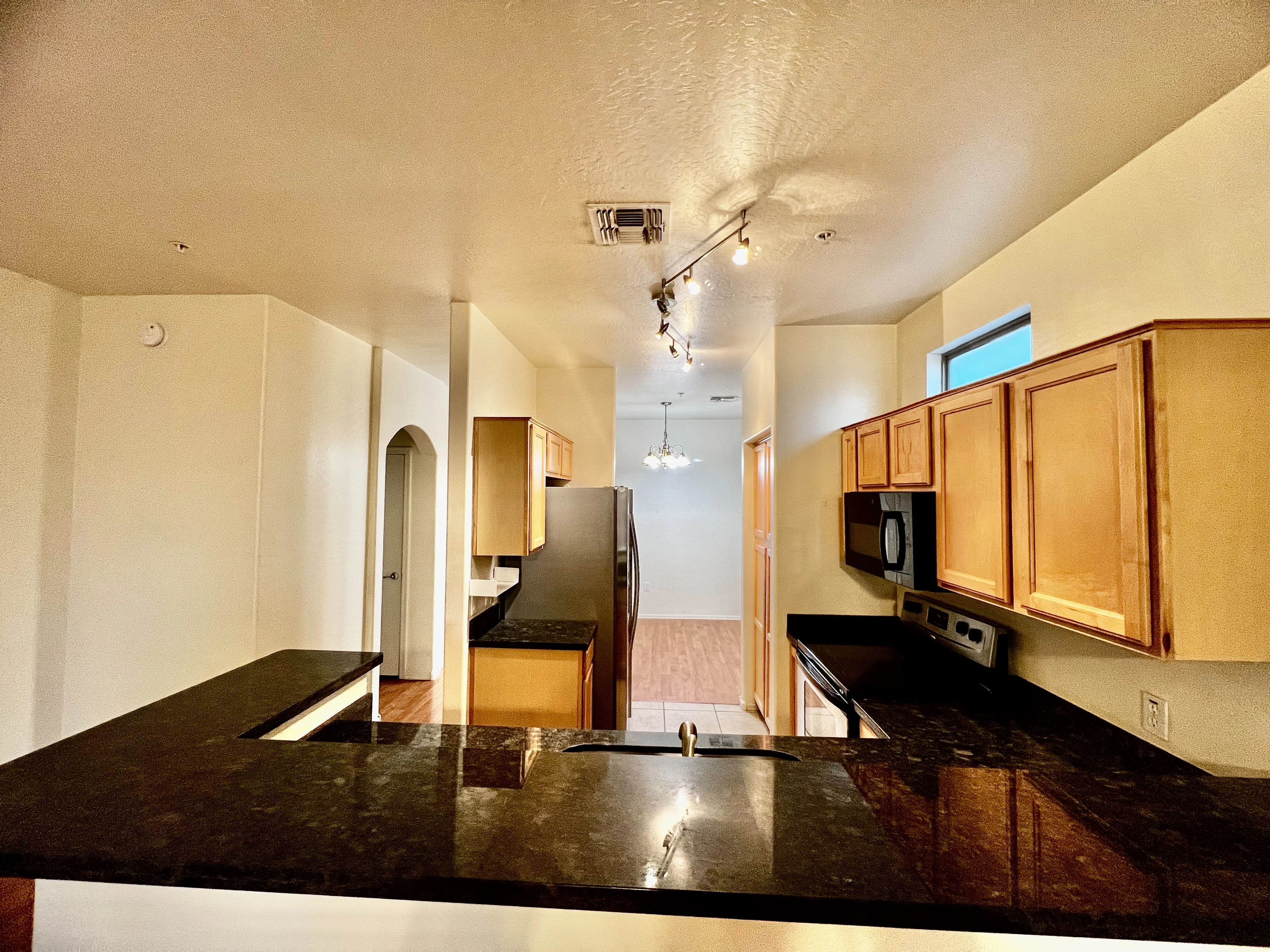 2250 E Deer Valley Rd Unit 21 photo 4