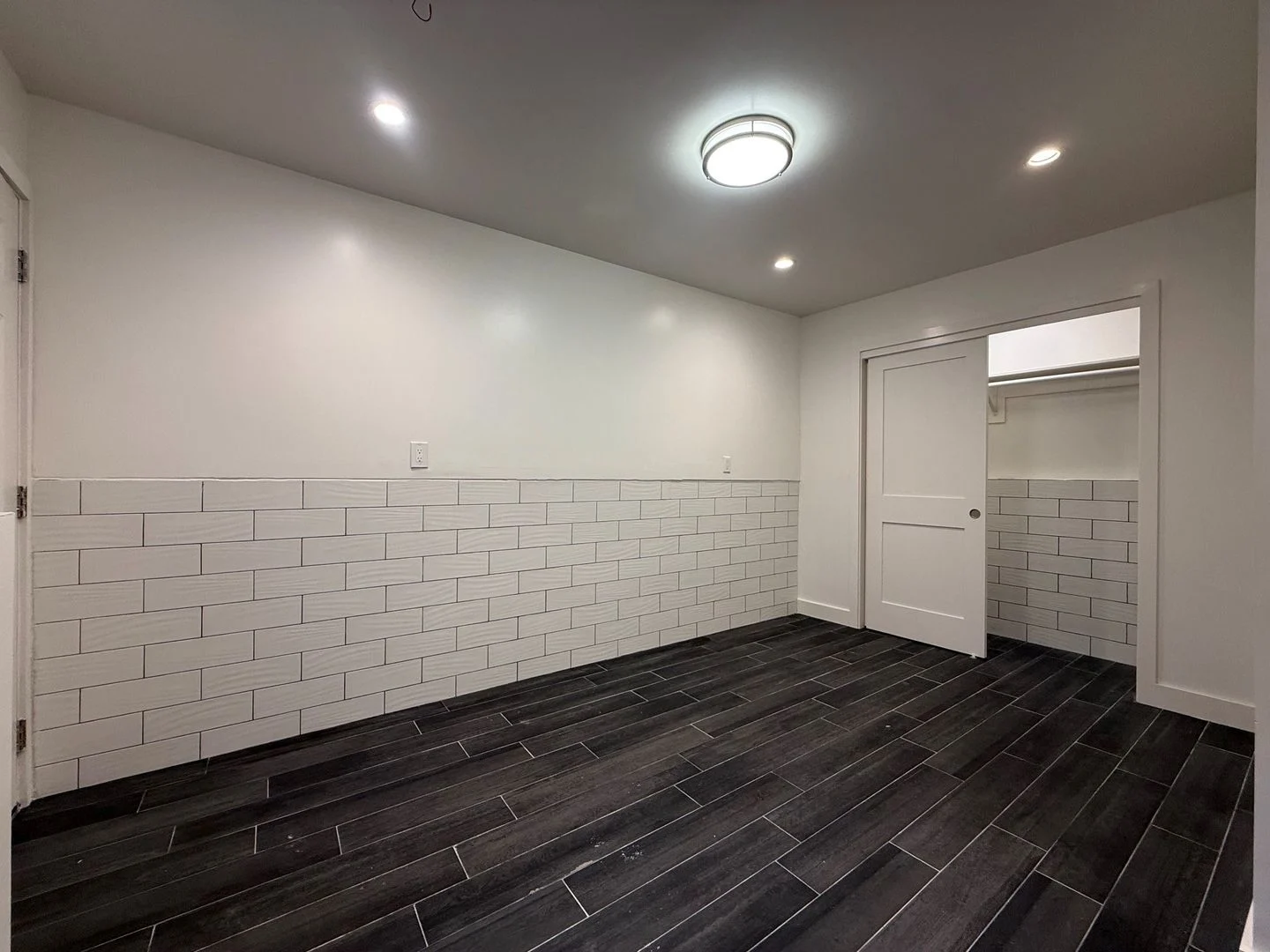 0BR/1BA Other on Palou Ave · San Francisco photo 2