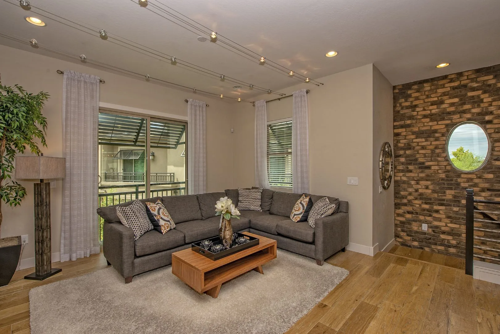 6565 E Thomas Rd #1042 Scottsdale, AZ 85251 photo 2