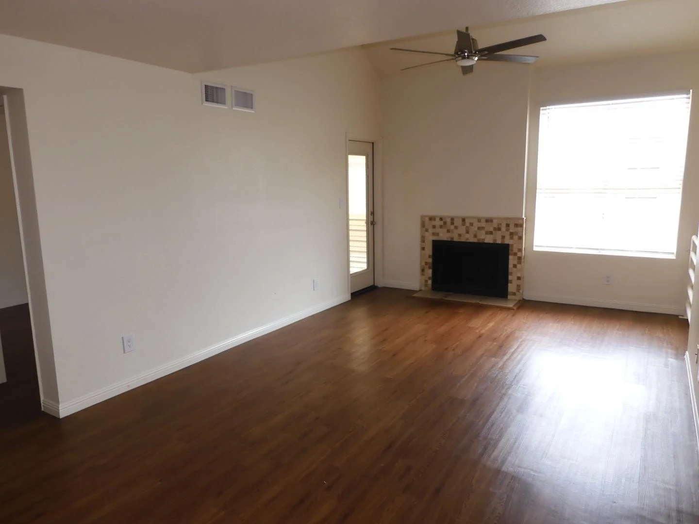 154 W 5th Street photo 2
