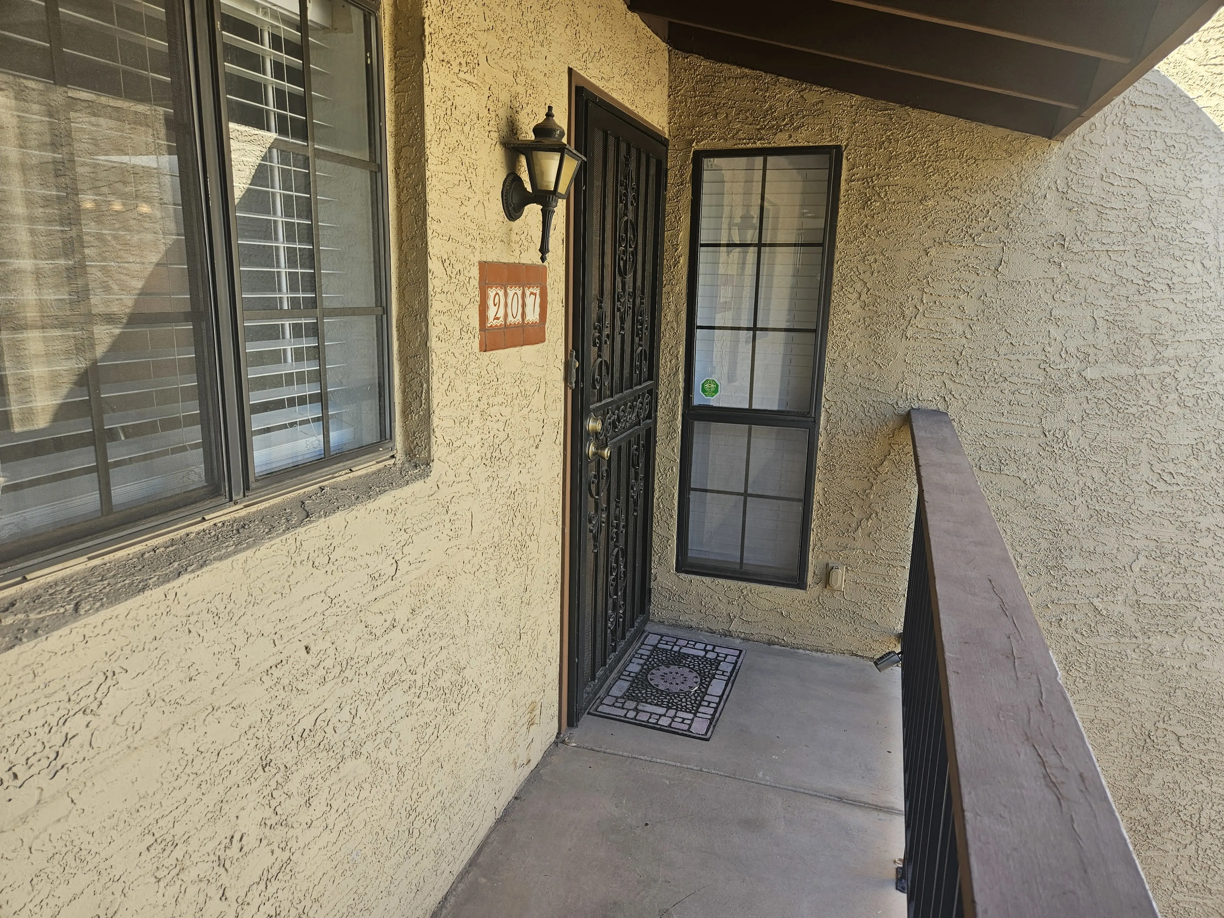 8330 N 21st Dr photo 4
