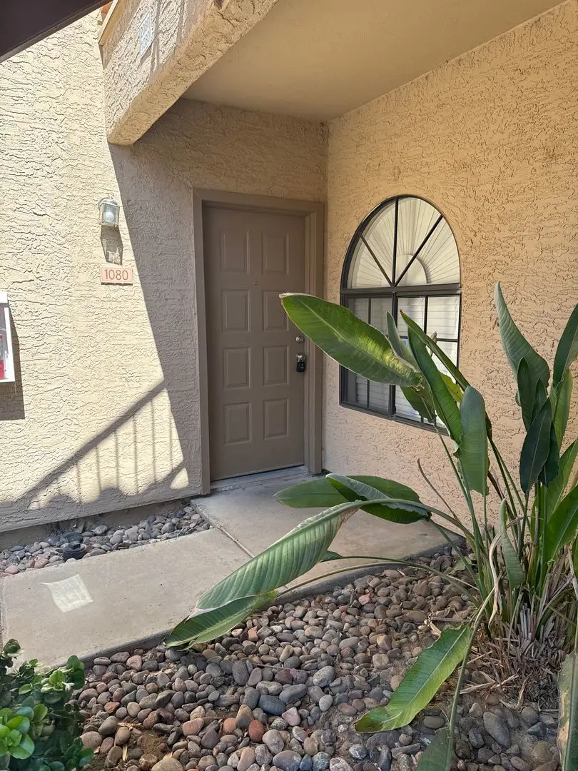 930 N Mesa Dr Mesa, AZ 85201 photo 4