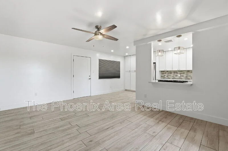 4950 N Miller Rd Scottsdale, AZ 85251 photo 2