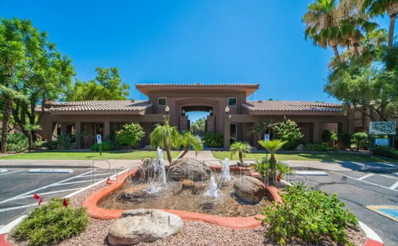 7009 E Acoma Dr photo 2