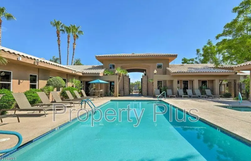 7009 E Acoma Dr photo 5