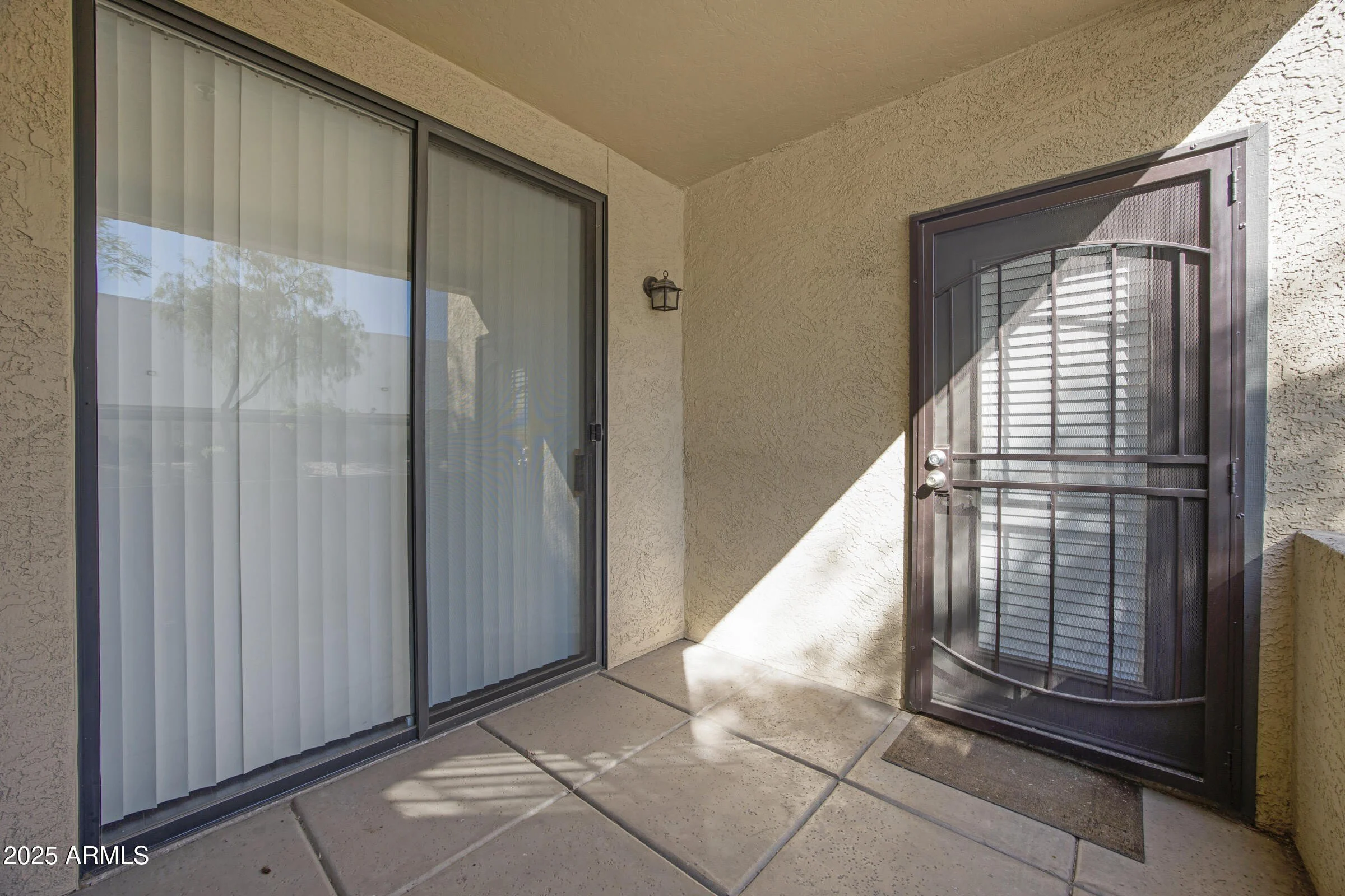 4925 E Desert Cove Avenue photo 4