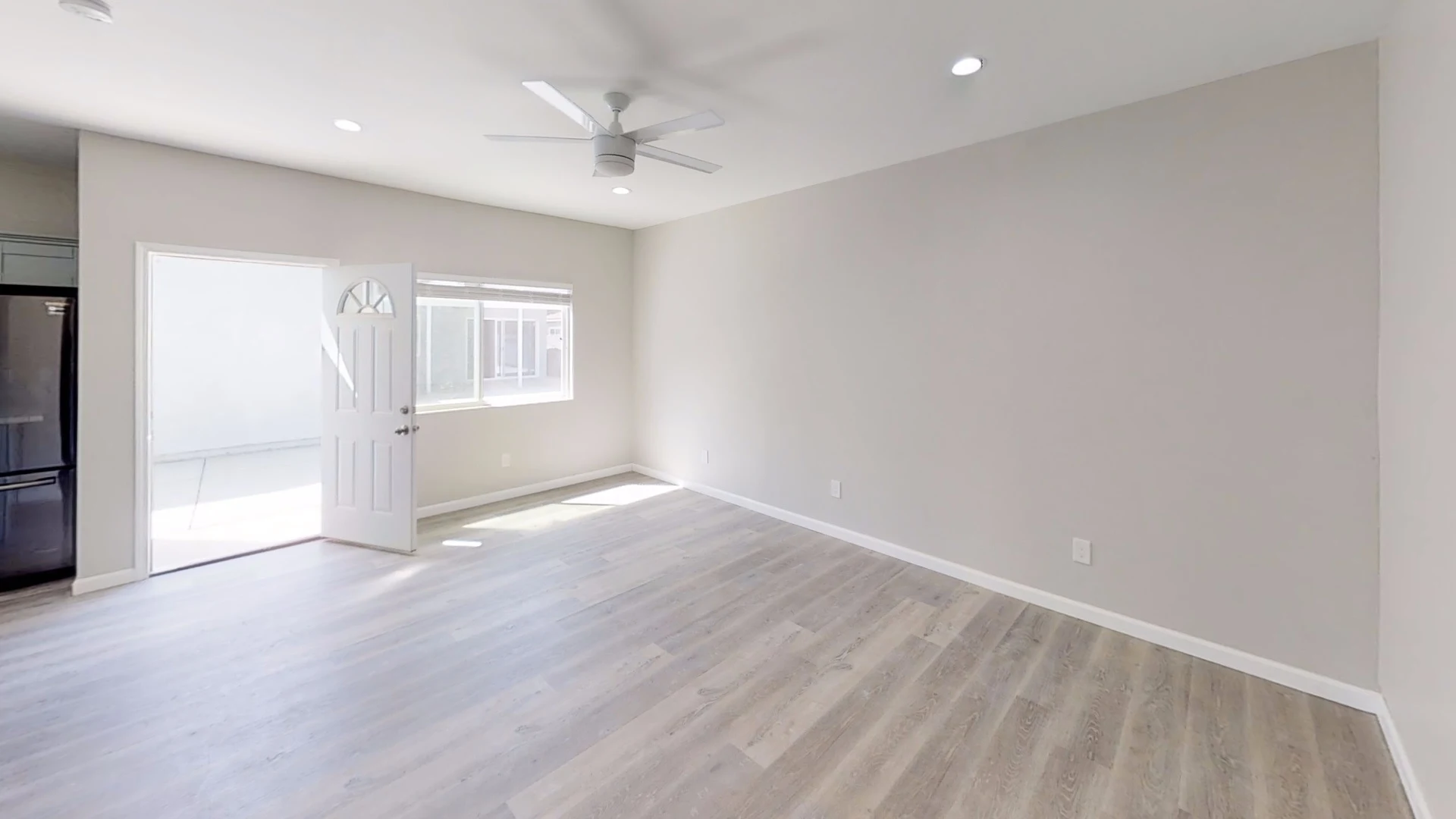 One Story 4BD/2BA w/ Private Yard! photo 2