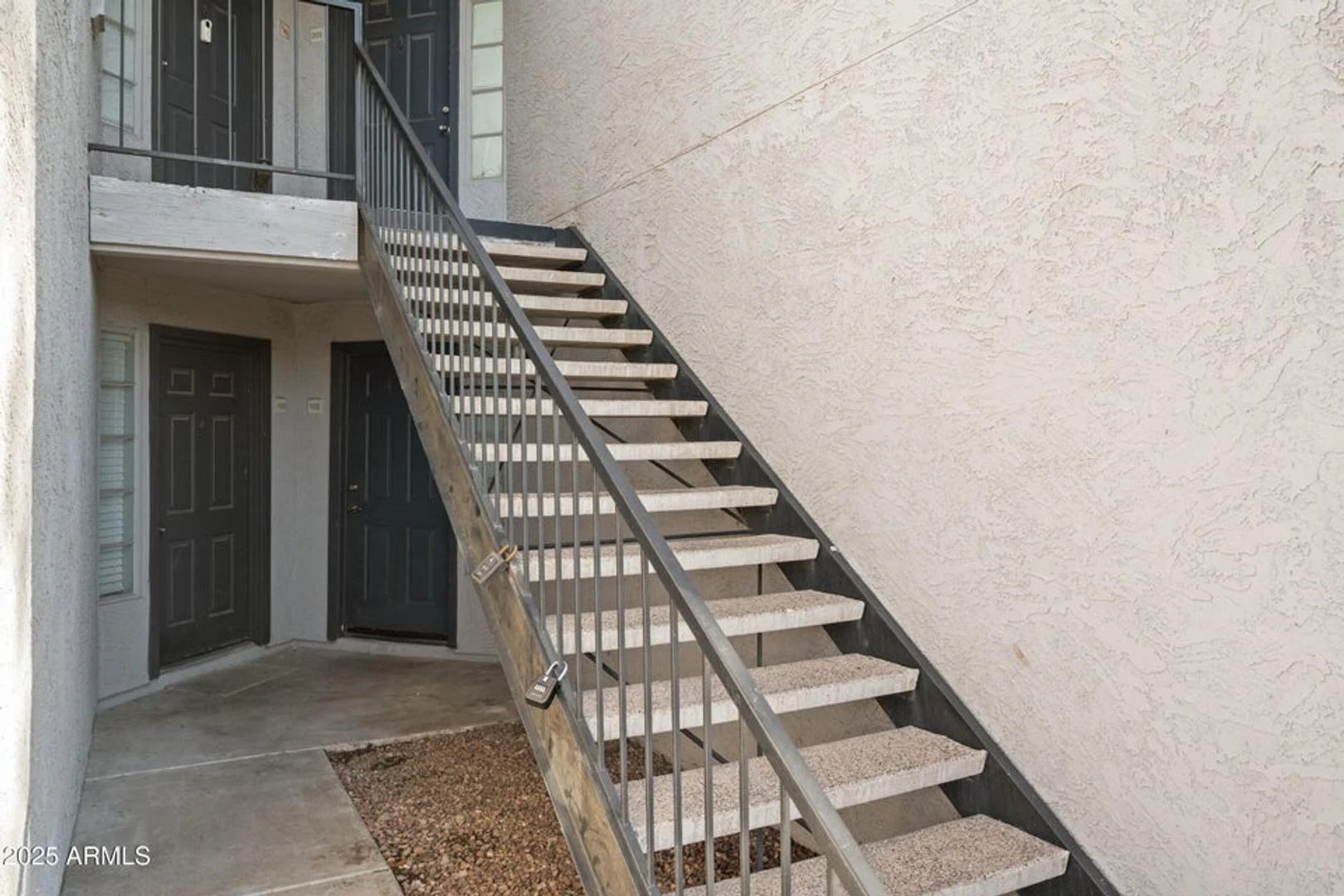 Welcome to your new cozy and spacious home! photo 2