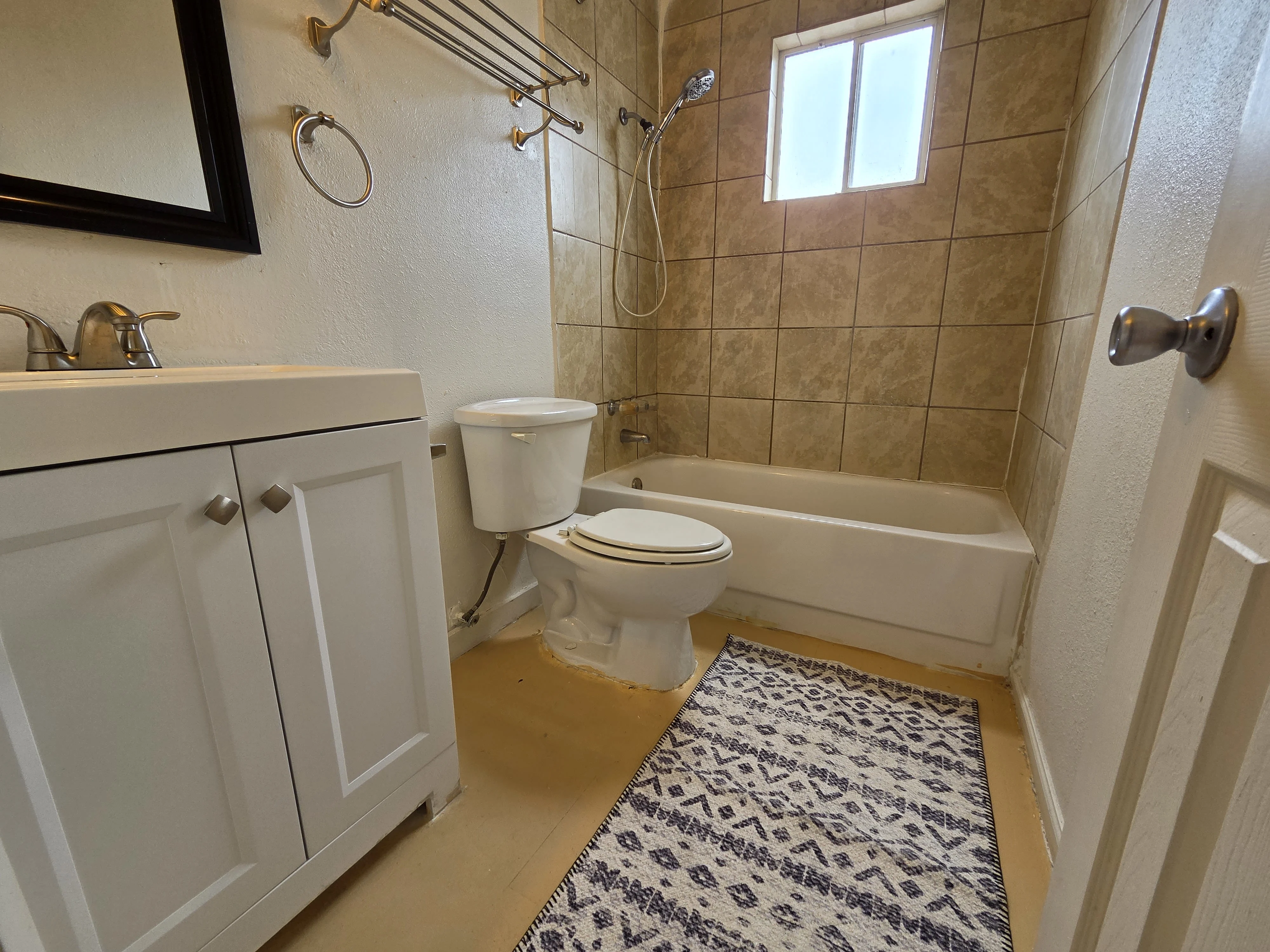 4401 N 12th St Unit 101 photo 4