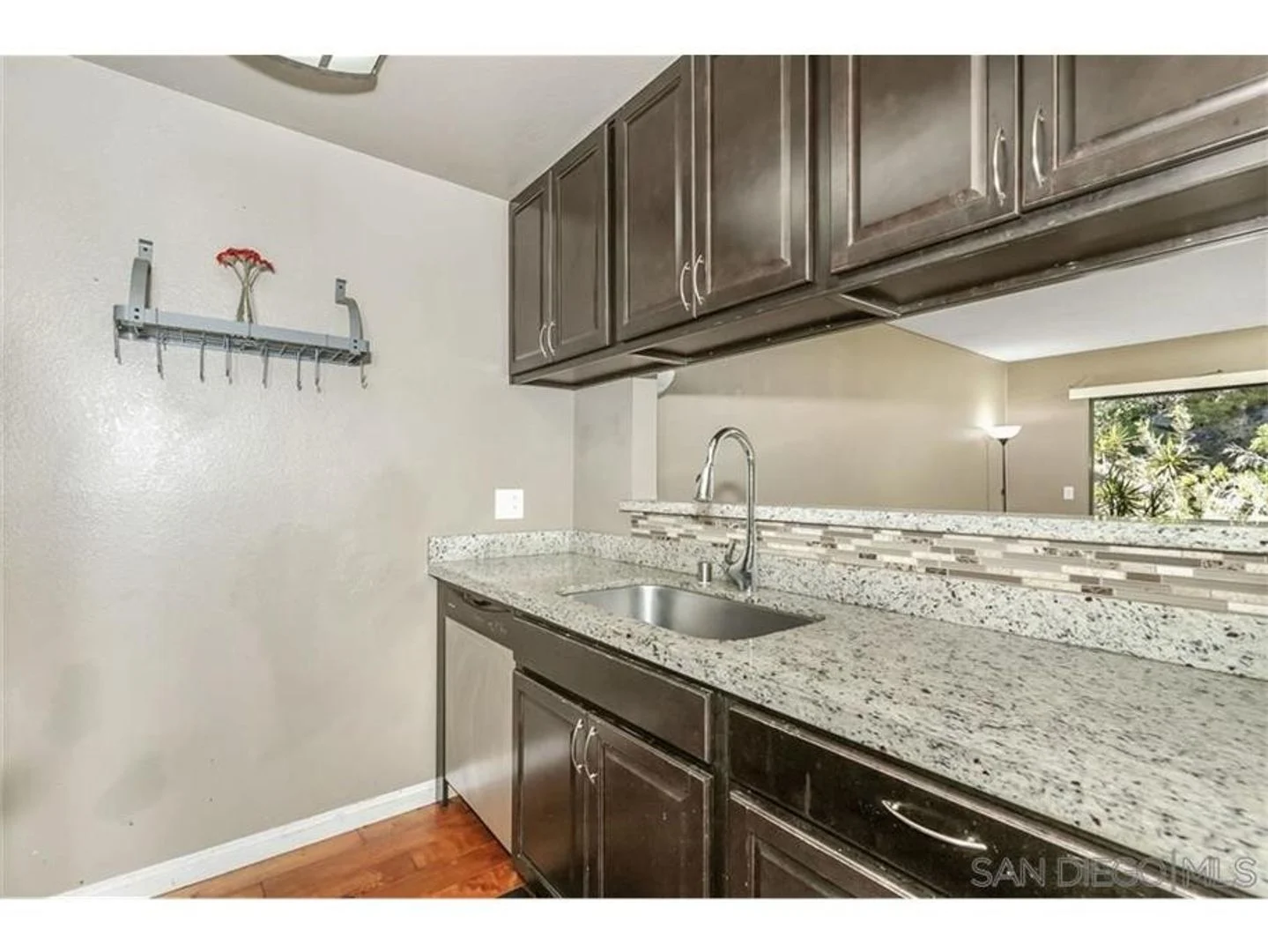 7865 Golfcrest Dr photo 2