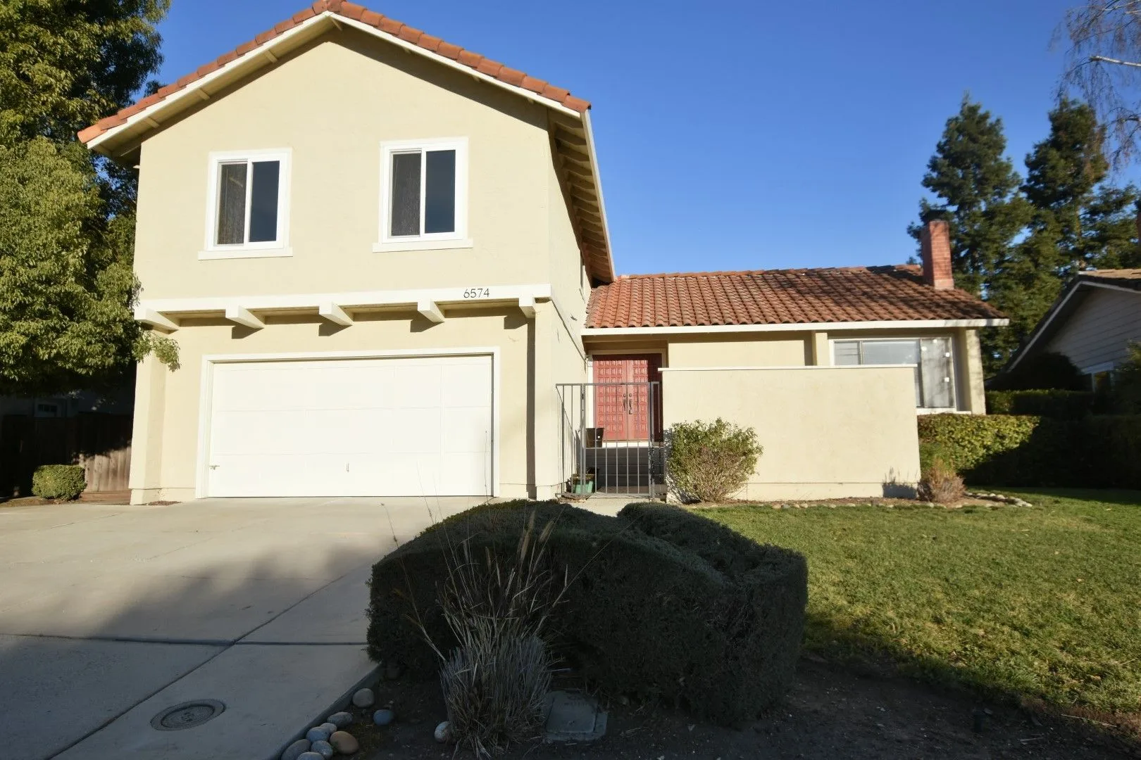 Bright &amp; Remodeled 4 Bedroom 2.5 Bath Home In Almaden! photo 2