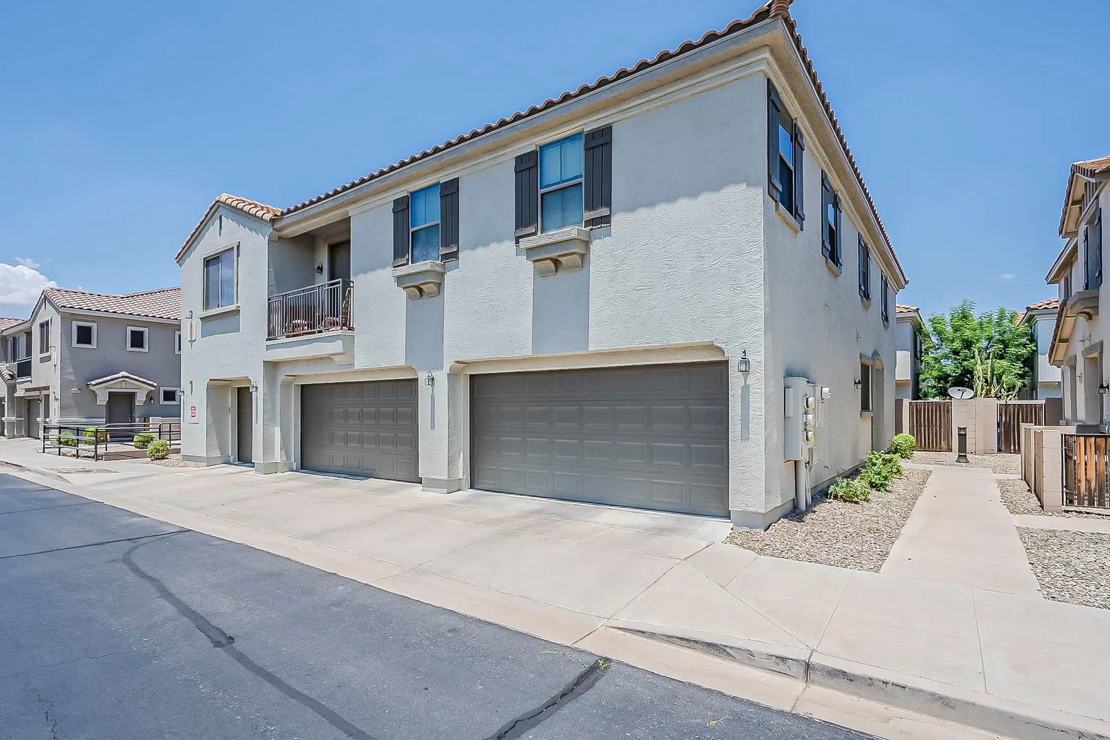 Beautiful Townhome in Phoenix Arizona photo 5