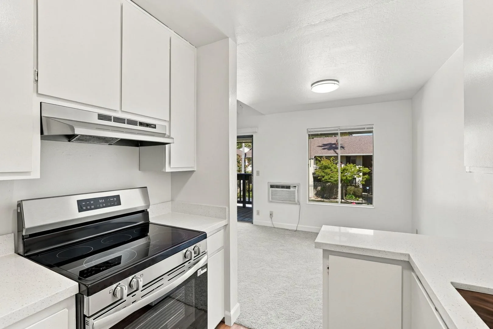 2 Bedroom 2 Bath Downtown Walnut Creek photo 5