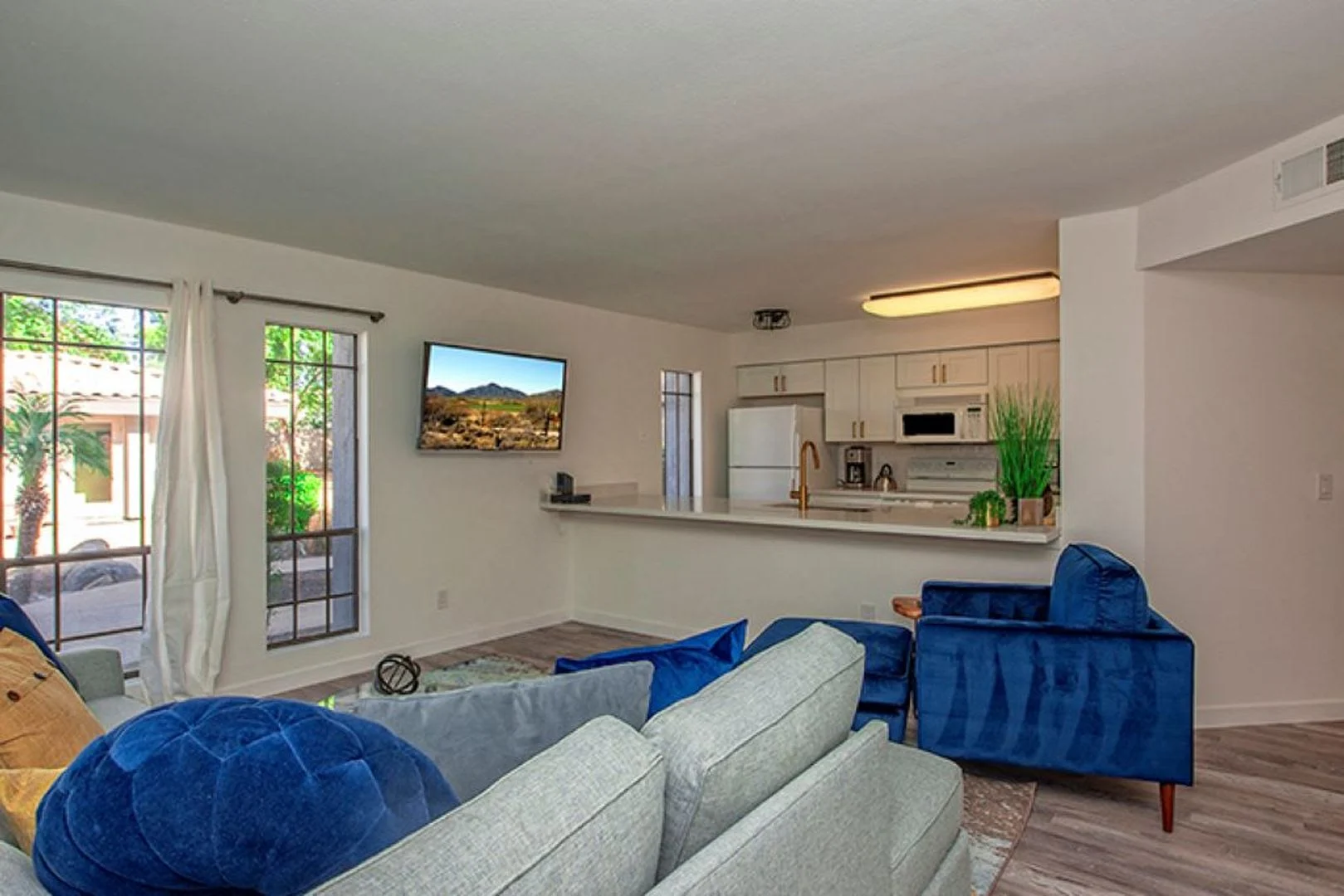 Rates Vary: $2,995 - $4,995 photo 2