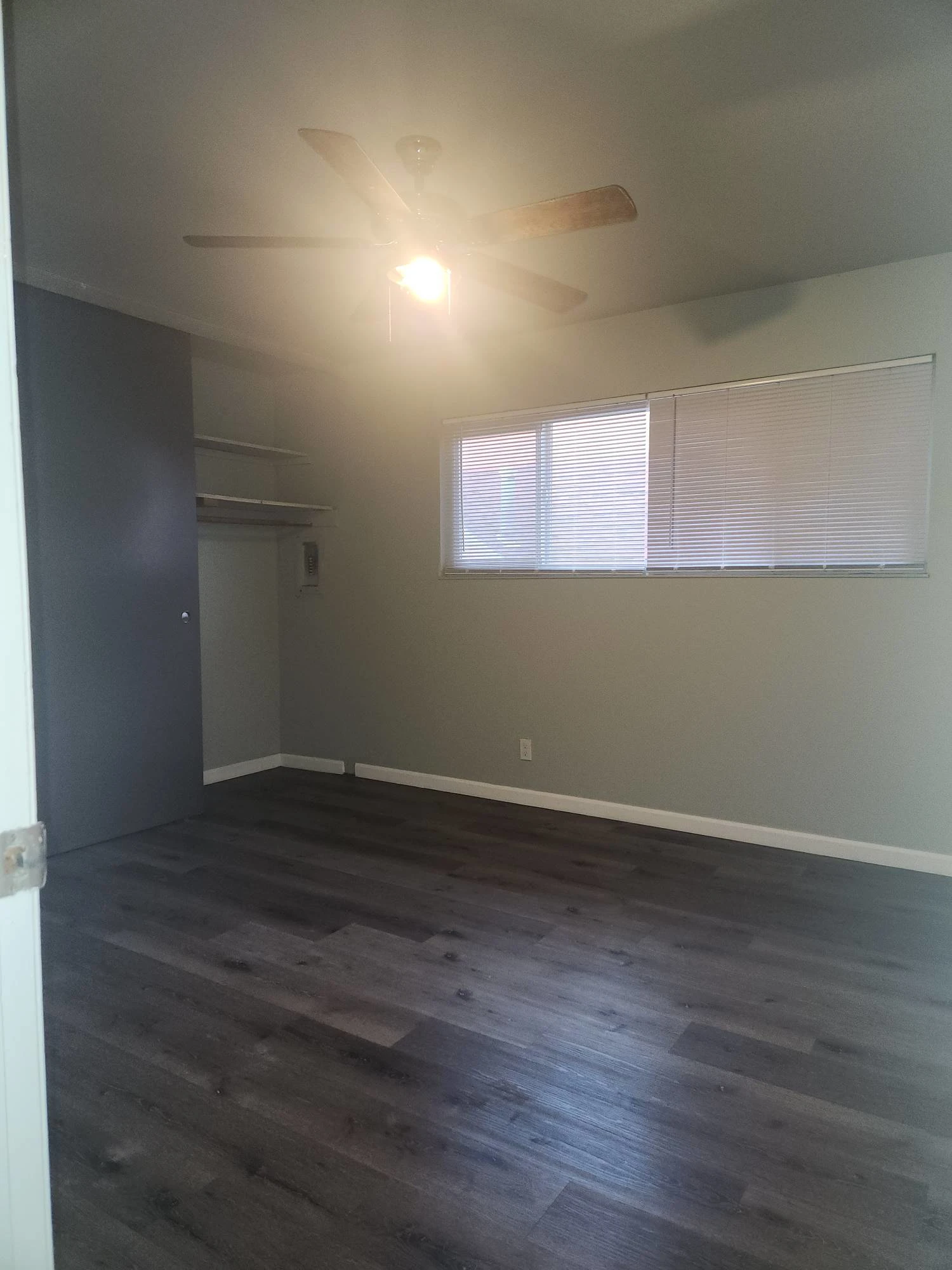 2015 82nd Ave photo 5