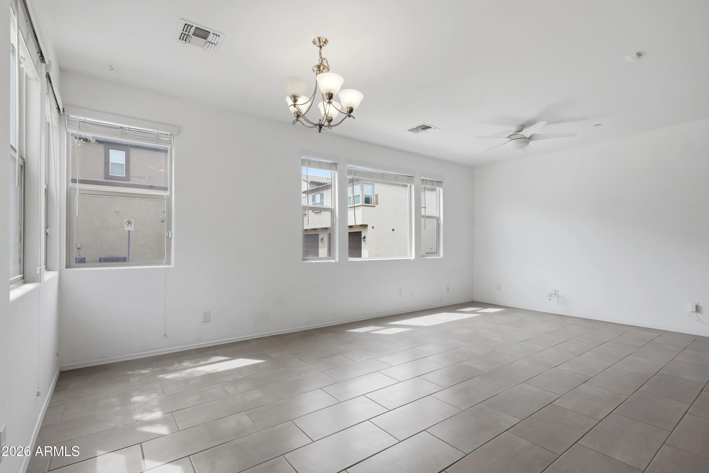 14870 W ENCANTO Boulevard photo 5