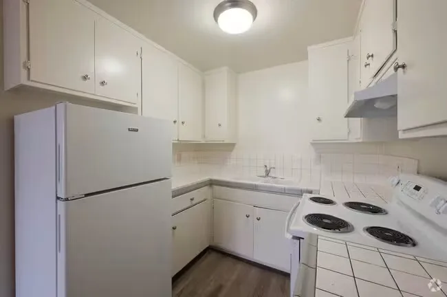 Sommerhill Townhomes photo 3