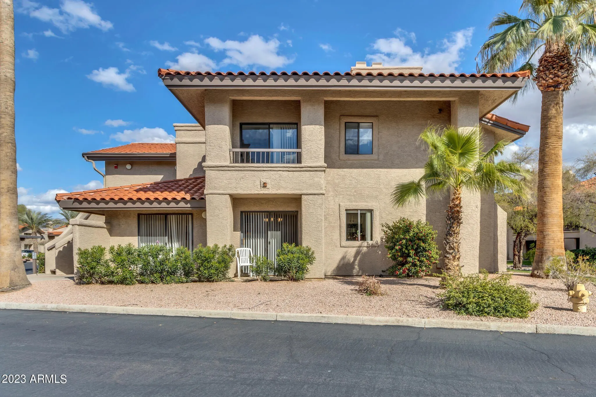 9430 E Mission Ln Scottsdale, AZ 85258 photo 4