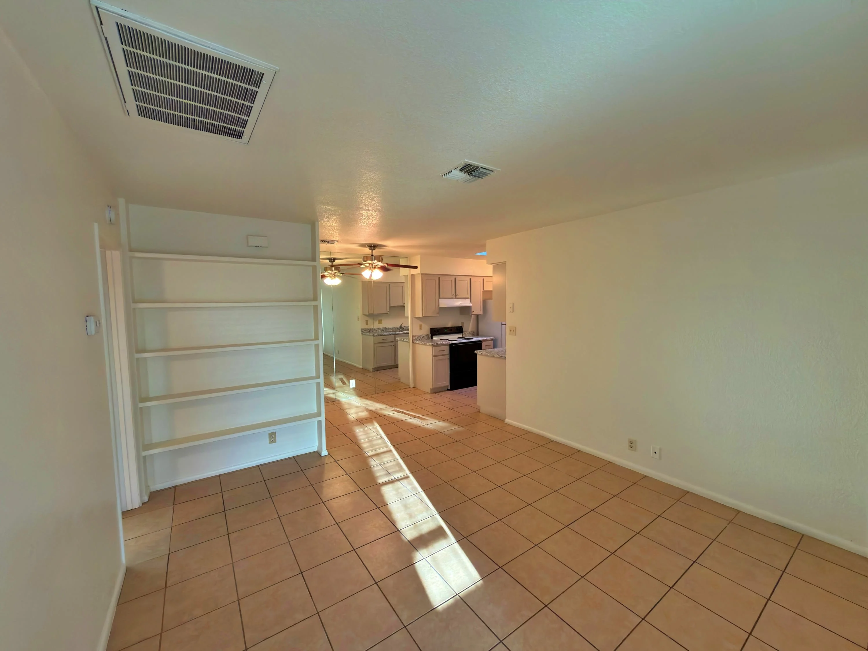 9033 W Elm St photo 3