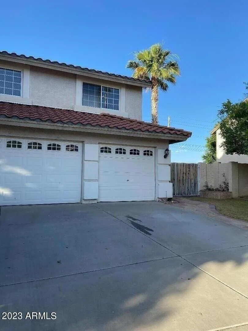 12527 N 57th Ave Glendale, AZ 85304 photo 5