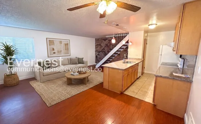 34749 Alvarado-Niles Road photo 3