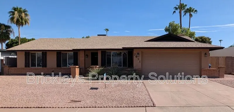 2431 W Plata Ave photo 2