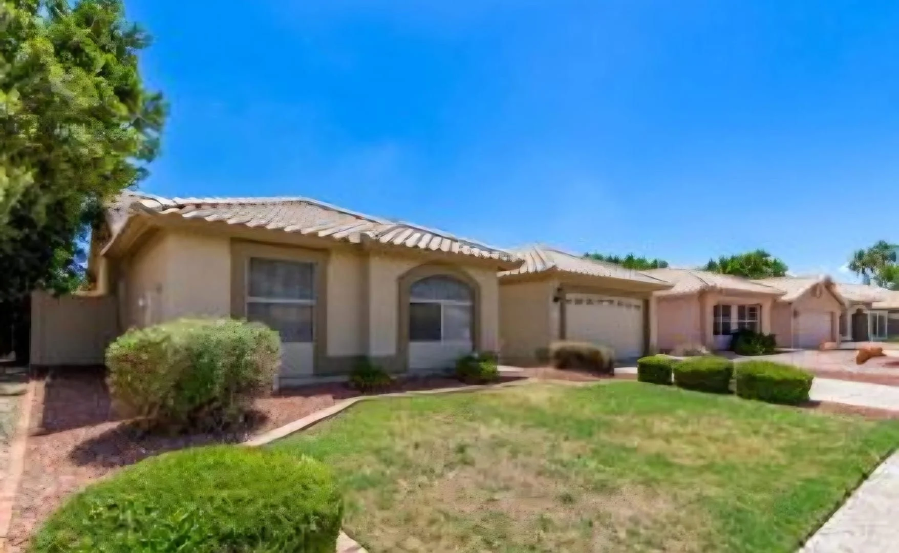 6373 W IRMA Lane photo 2