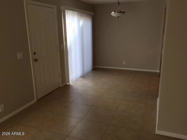 1261 N GRANITE REEF Road photo 4
