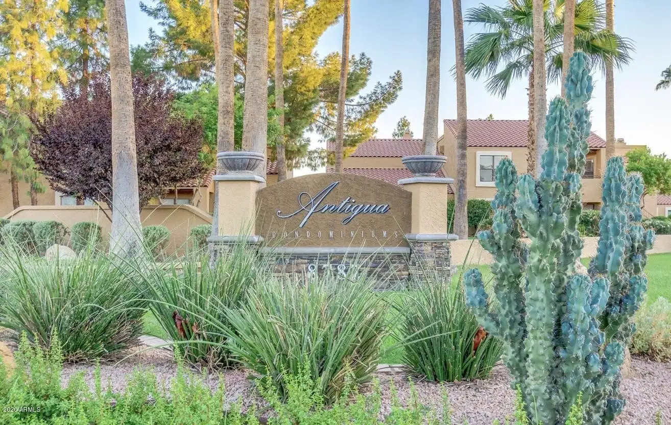 8787 E Mountain View Road