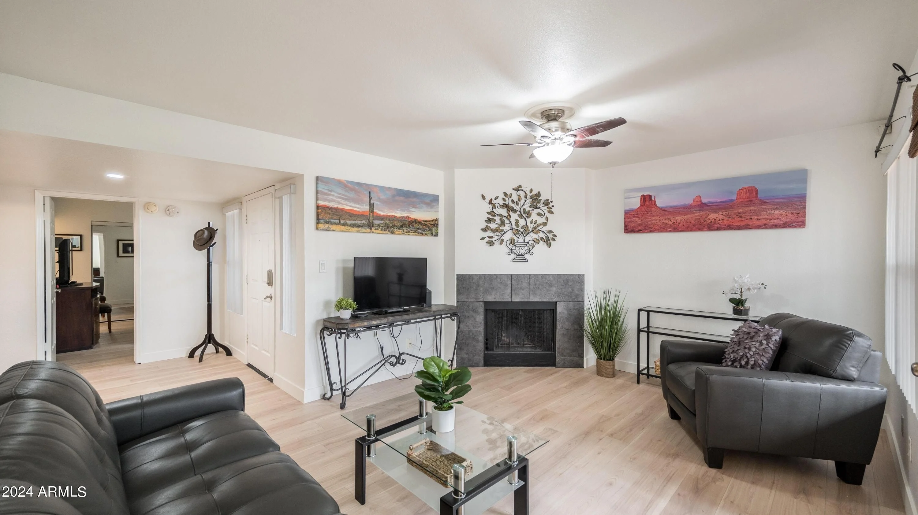 8787 E Mountain View Road photo 5
