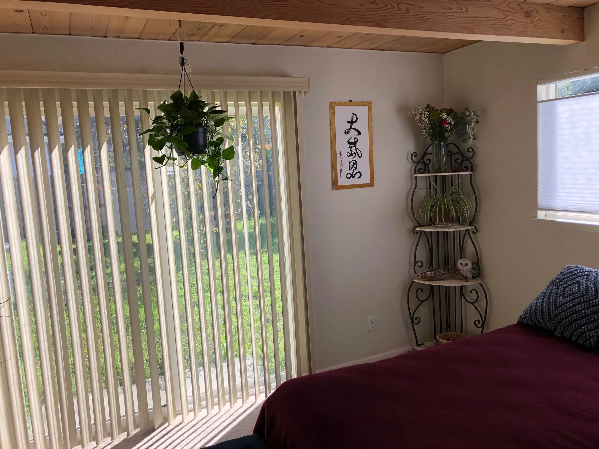 2324 Doidge Avenue, Unit Sunny Room In House. Rental photo 4
