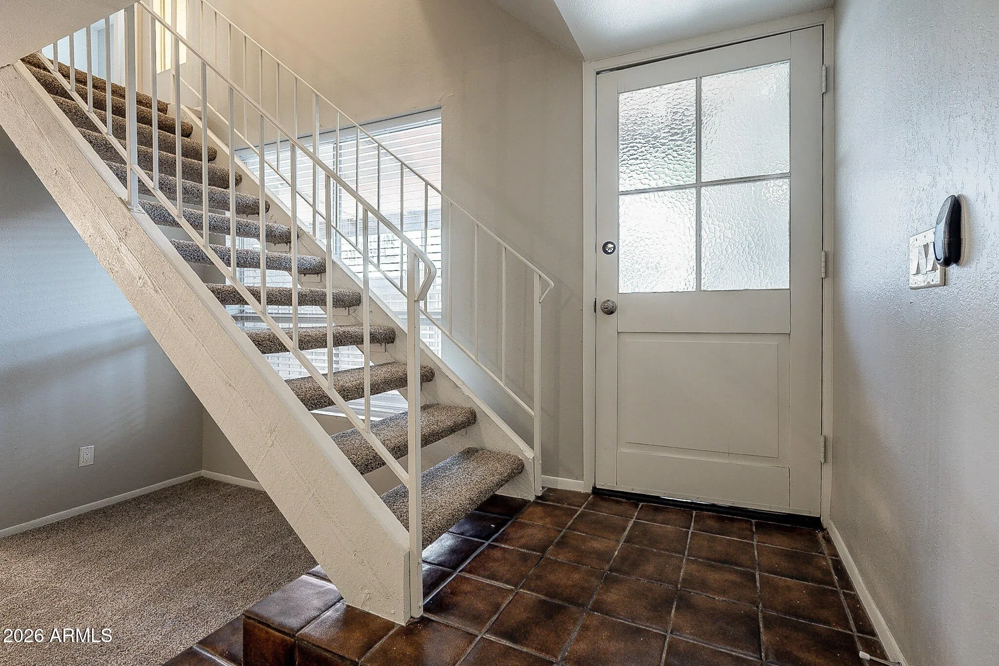 5618 S Captain Kidd Ct Tempe, AZ 85283 photo 4