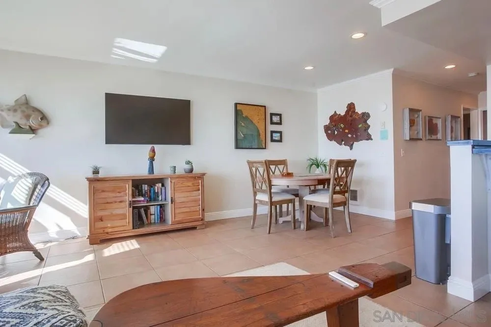 190 Del Mar Shores Terrace photo 5