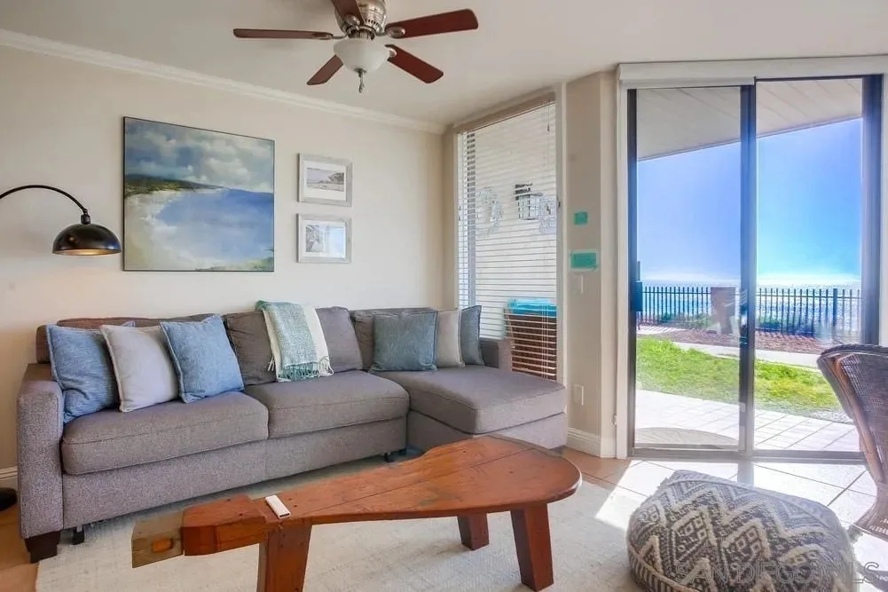 190 Del Mar Shores Terrace photo 3